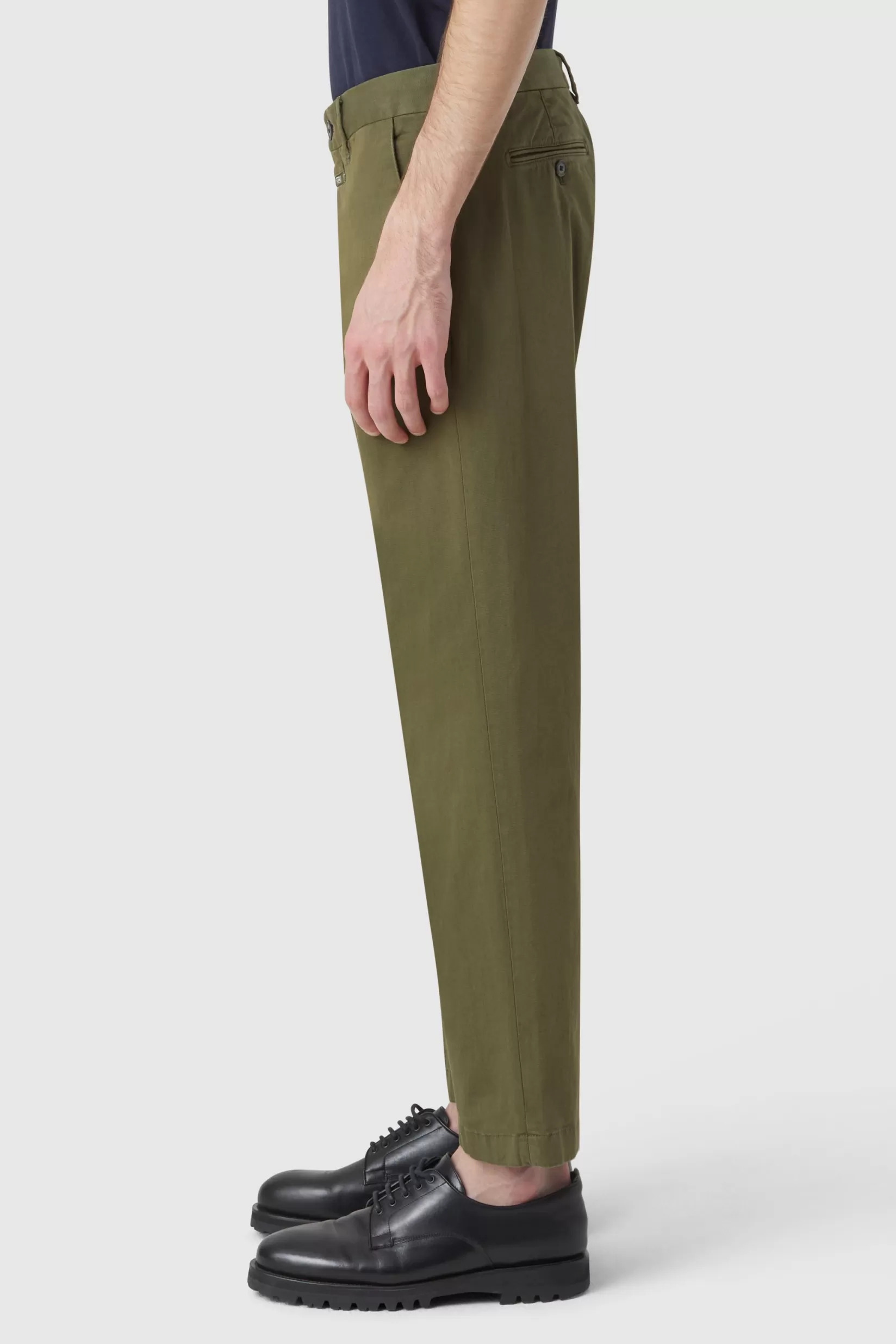 Shop CLOSED Atelier Tapered Pants Chard Green