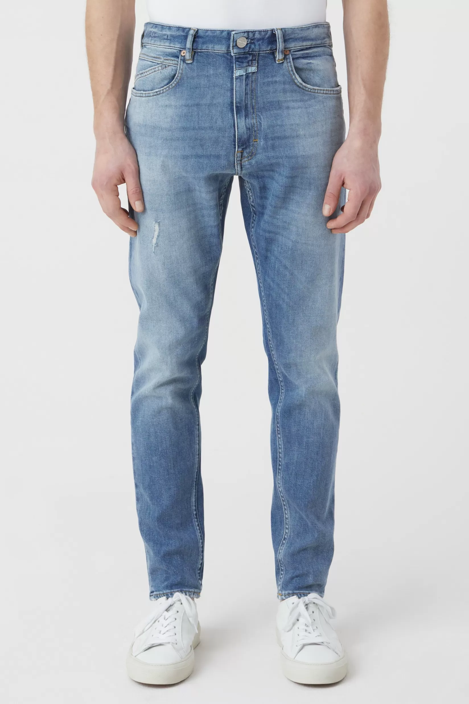 Discount CLOSED Cooper Tapered Jeans Light Blue