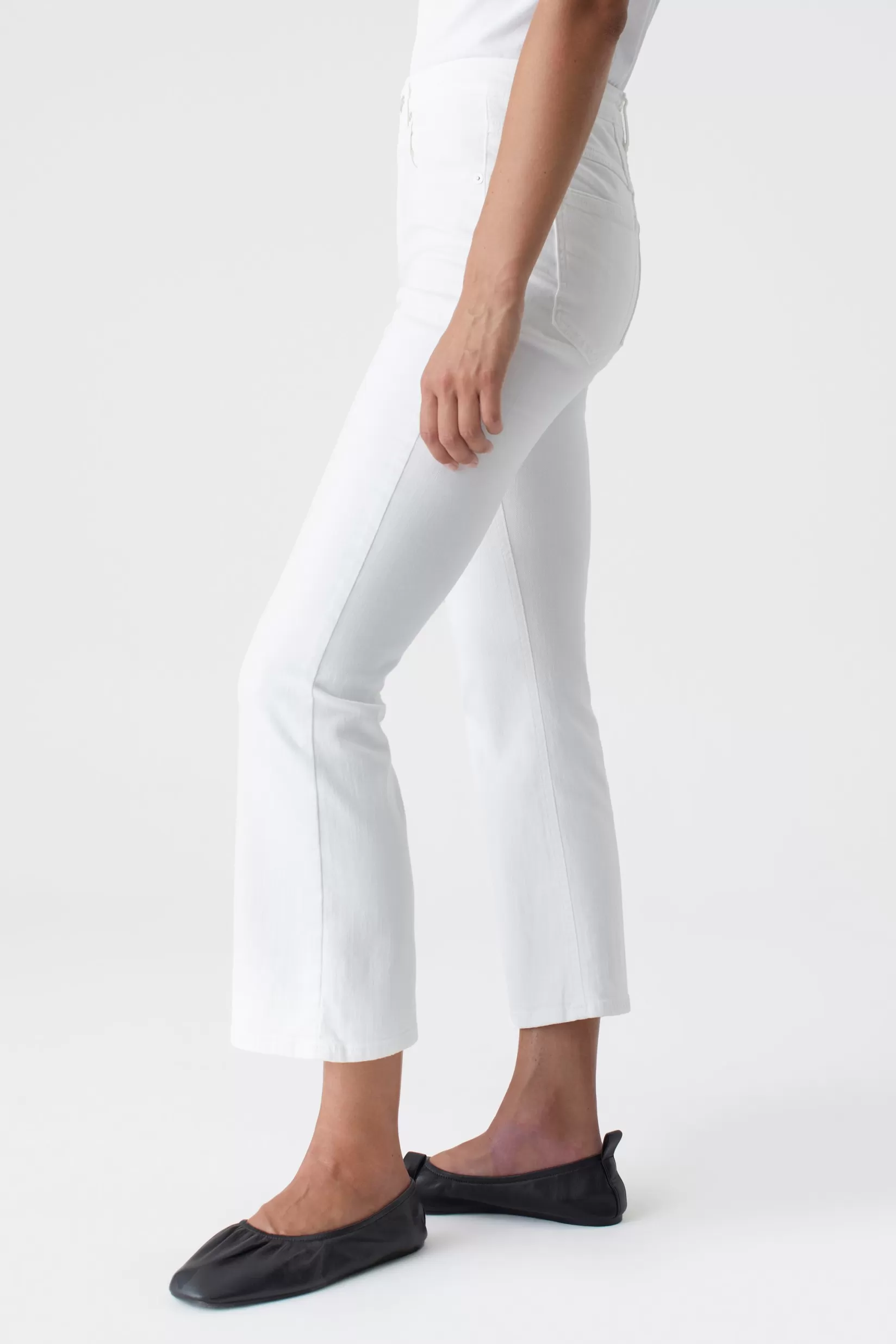 Outlet CLOSED Hi-Sunstretch Denim White