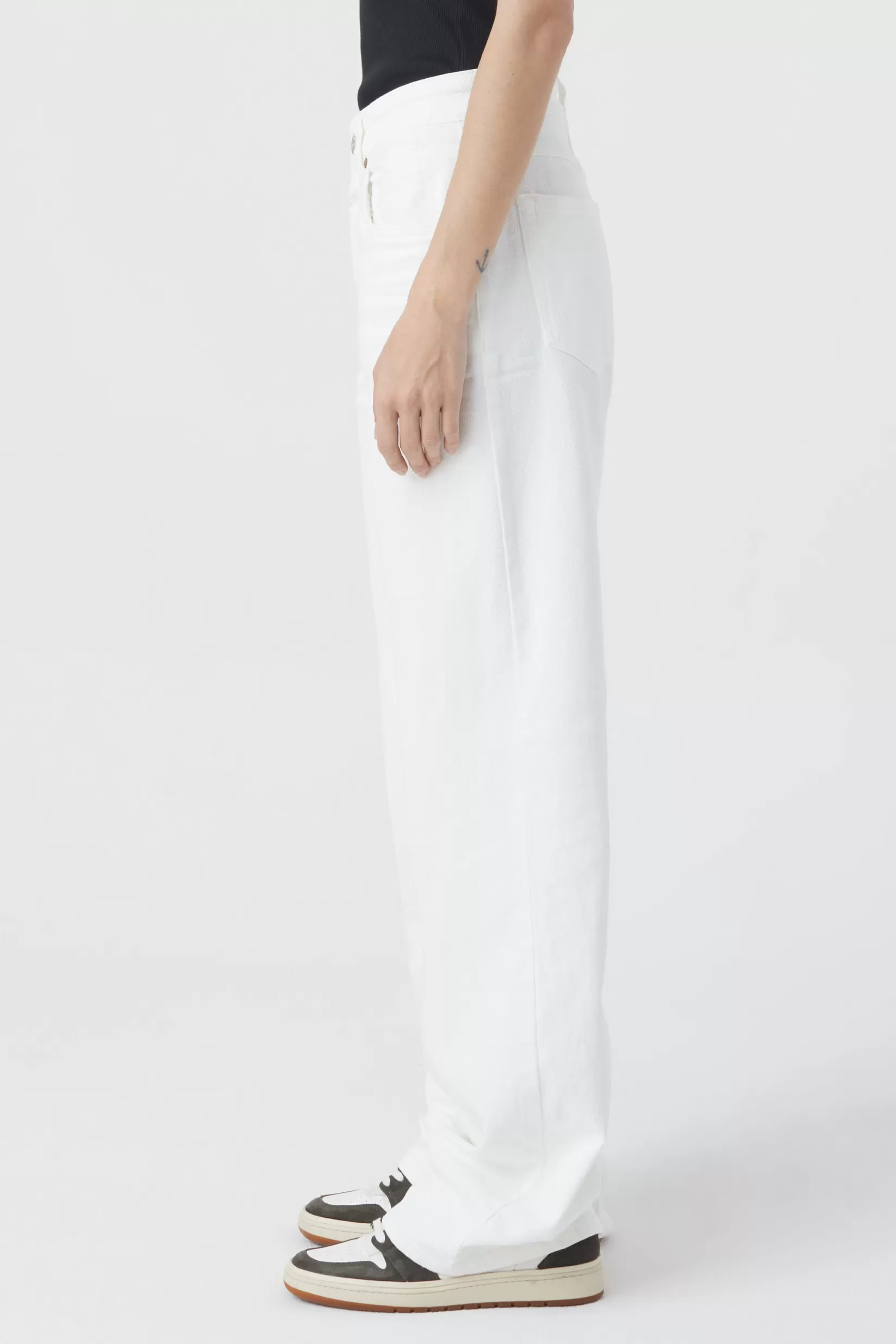 Hot CLOSED Nikka Comfort Stretchdenim White