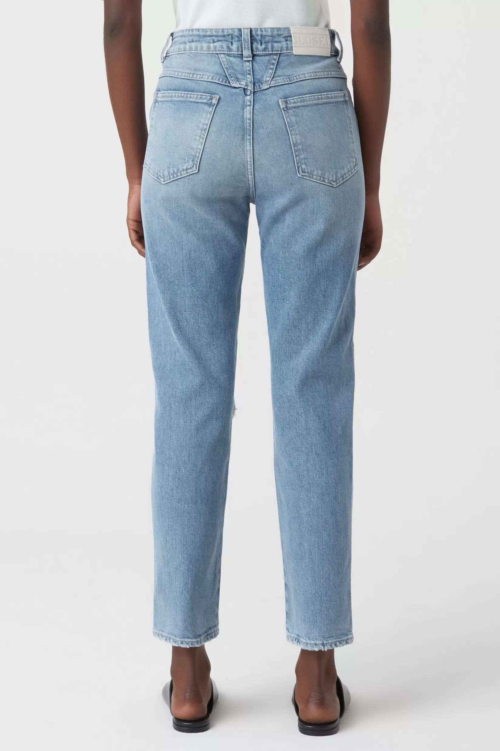 Cheap CLOSED Pedal Pusher Organic Comfort Stretch Denim Mid Blue