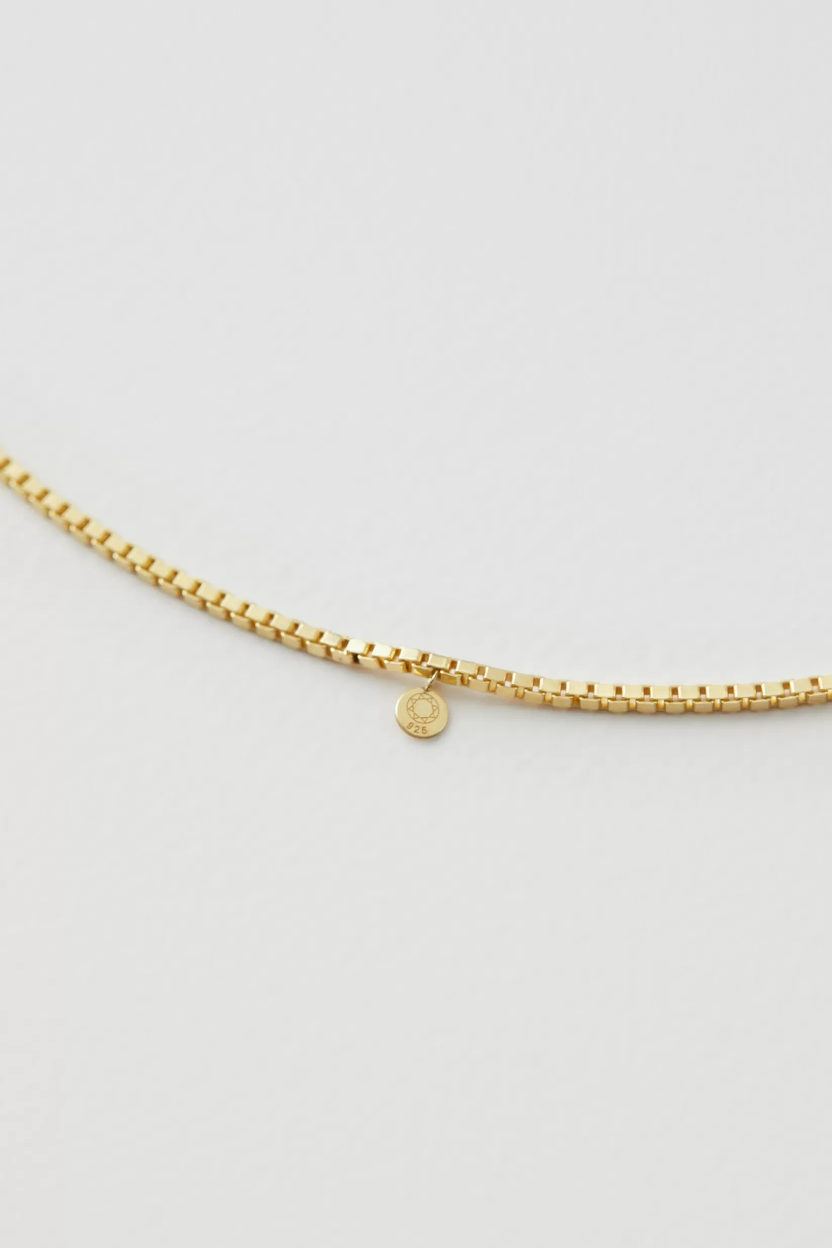 Shop CLOSED Saskia Diez Loop Necklace Very Long Gold