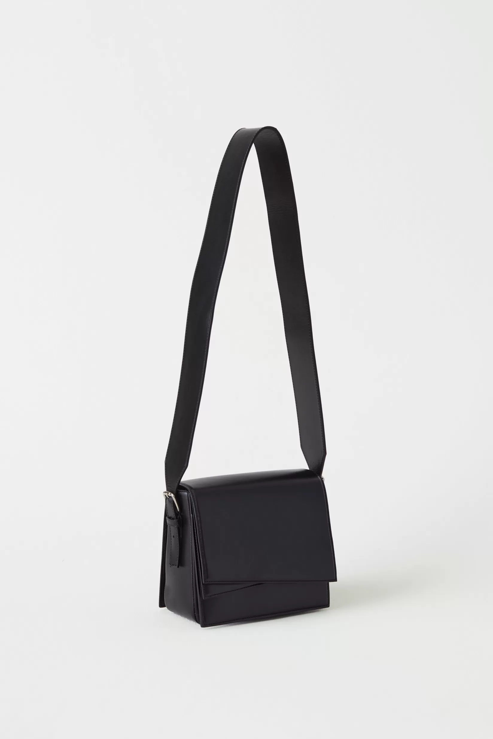 Cheap CLOSED Shoulder Bag Black