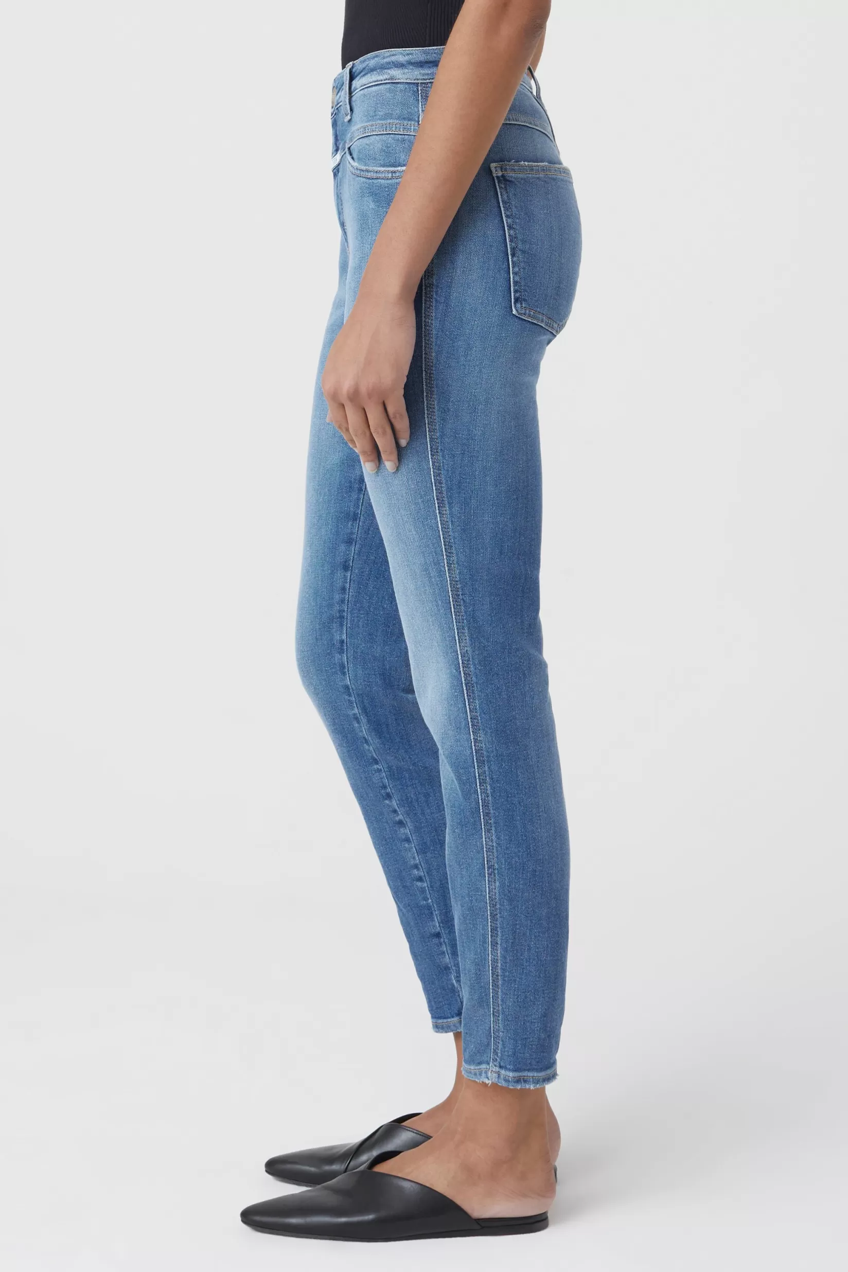 Cheap CLOSED Skinny Pusher Super Stretch Blue Denim Mid Blue