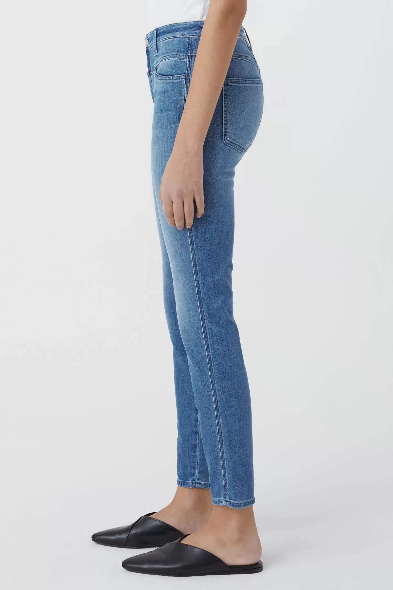 Fashion CLOSED Skinny Pusher Super Stretch Blue Denim Mid Blue