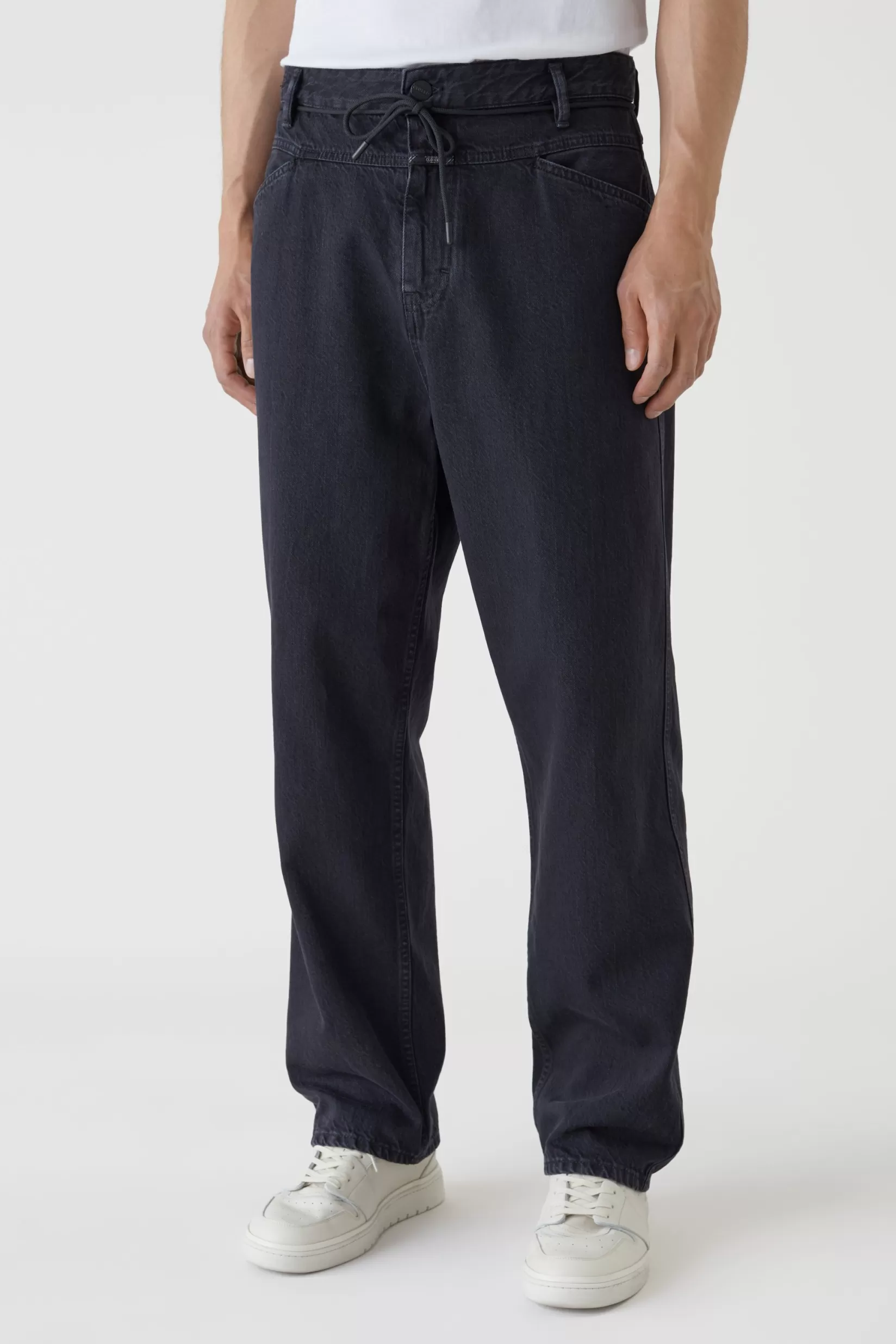 New CLOSED X-Treme Loose Jeans Dark Grey